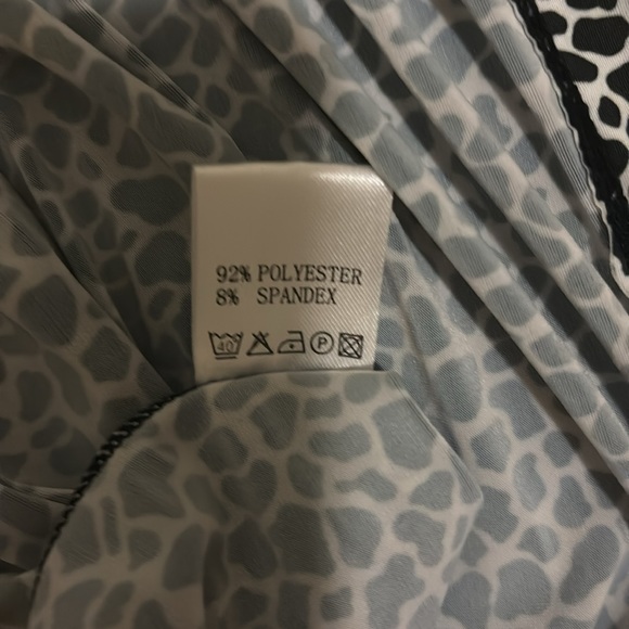 Womens Black & white spaghetti strap pajama dress Vroom & Dreesman brand size L - Picture 4 of 4